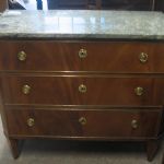 464 7040 CHEST OF DRAWERS